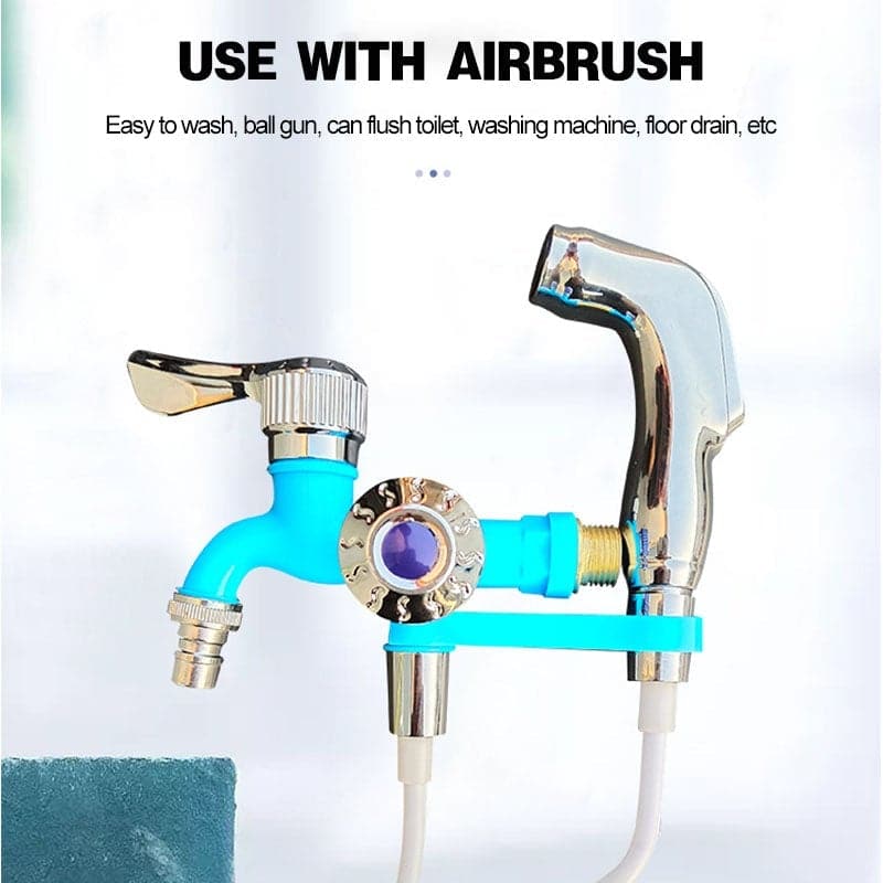 A very convenient double-outlet faucet