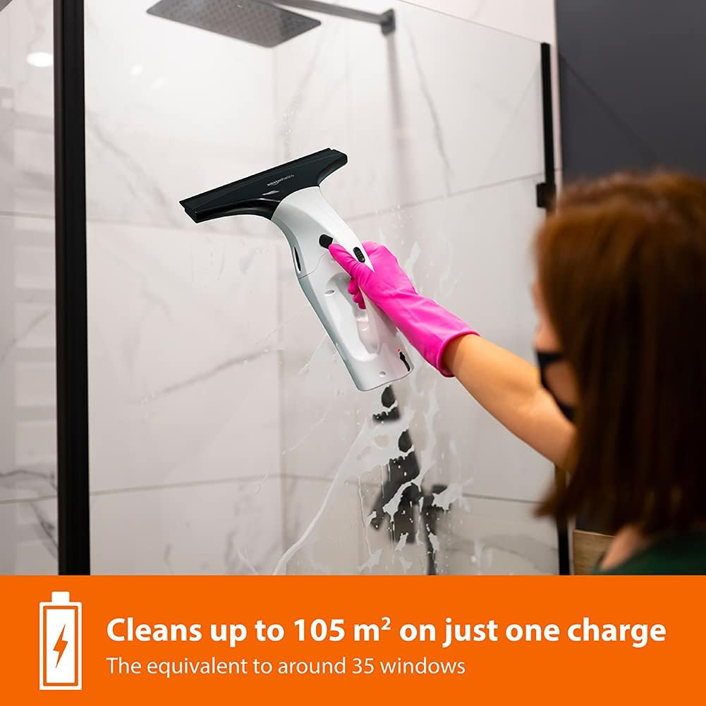 Cordless, rechargeable, automatic portable glass cleaner